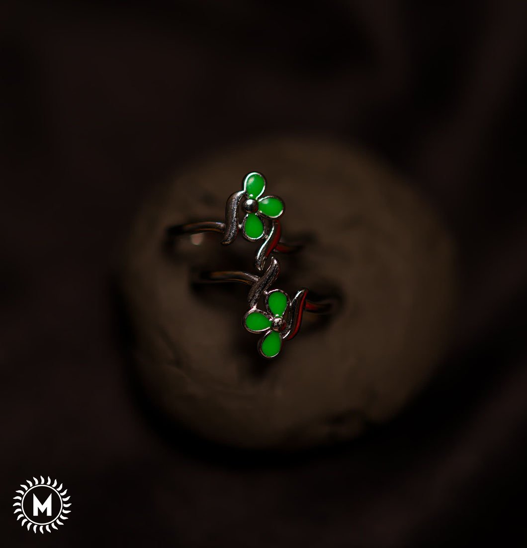 Green Flower Toe Ring